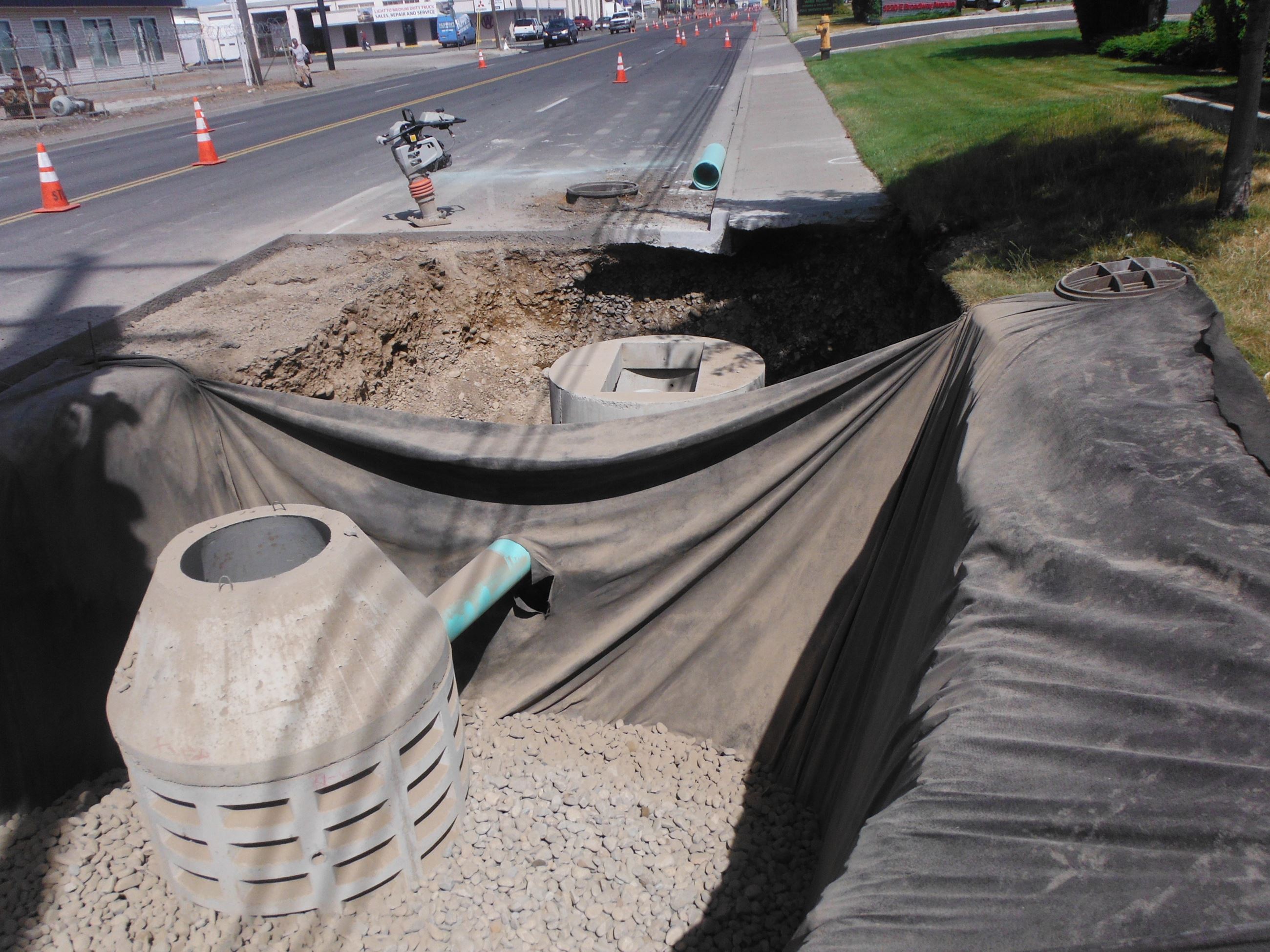 Photo of the construction of a stormwater structure.